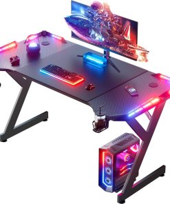 LED Bureau Gaming 140 x 60 cm, Bureaux Informatique Ergonomique avec Porte-gobelet et Crochet pour Casque, Bureau Gamer avec Plateau en Fibre de Carbone, Table Gaming Noire